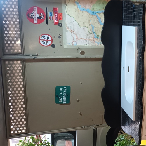 Mobile da bagno con lavabo 